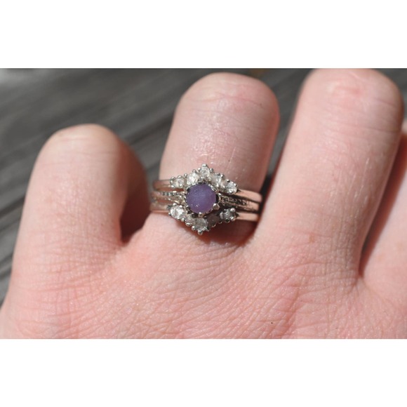 Grape agate engagement ring set, raw stone ring, alternative engagement … - Picture 4 of 4